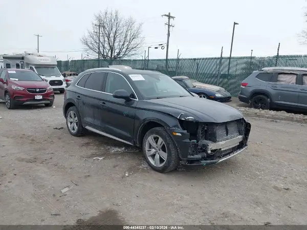WA1BNAFY3J2139021 2018 AUDI Q5 - Image 1