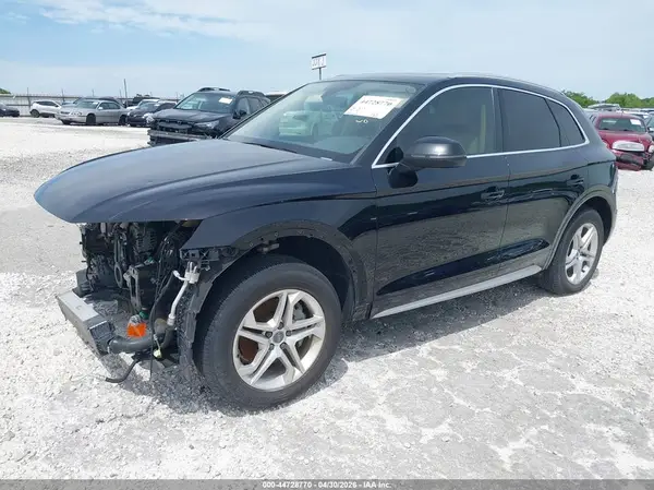 WA1BNAFY3J2159236 2018 AUDI Q5 - Image 2