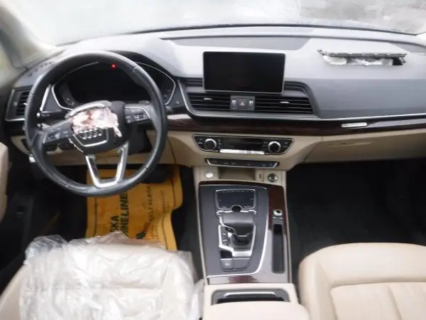 WA1BNAFY3J2168339 2018 AUDI Q5 - Image 8