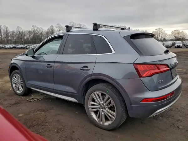 WA1BNAFY3J2197758 2018 AUDI Q5 - Image 2