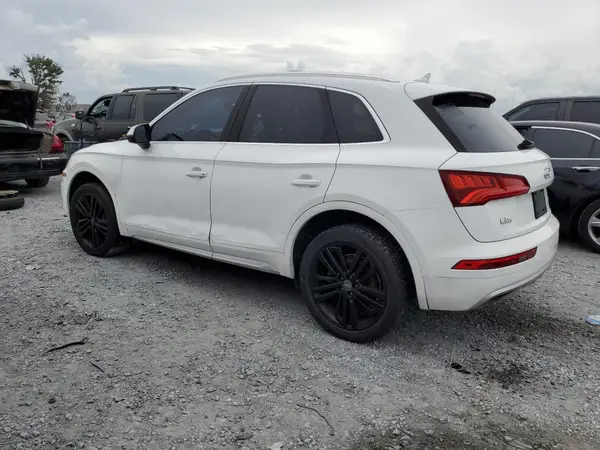 WA1BNAFY3J2203025 2018 AUDI Q5 - Image 2