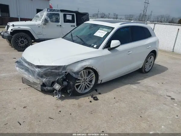 WA1BNAFY3J2203591 2018 AUDI Q5 - Image 2