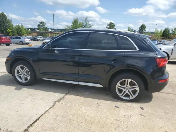 WA1BNAFY3J2204627 2018 AUDI Q5 - Image 2