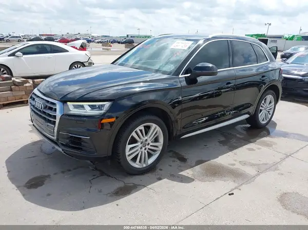 WA1BNAFY3J2207236 2018 AUDI Q5 - Image 2