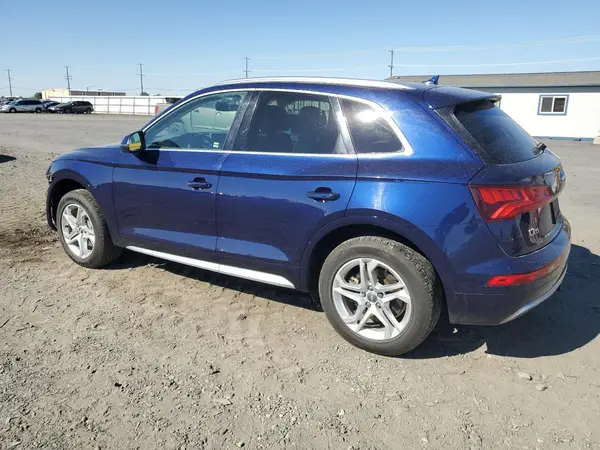 WA1BNAFY3J2215675 2018 AUDI Q5 - Image 2