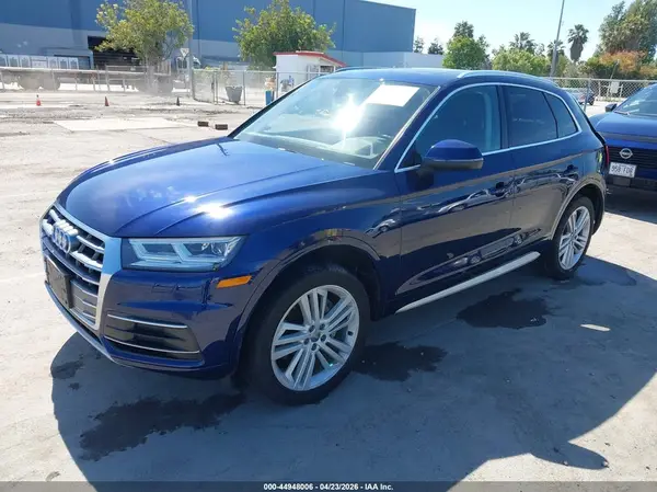 WA1BNAFY3J2219984 2018 AUDI Q5 - Image 2