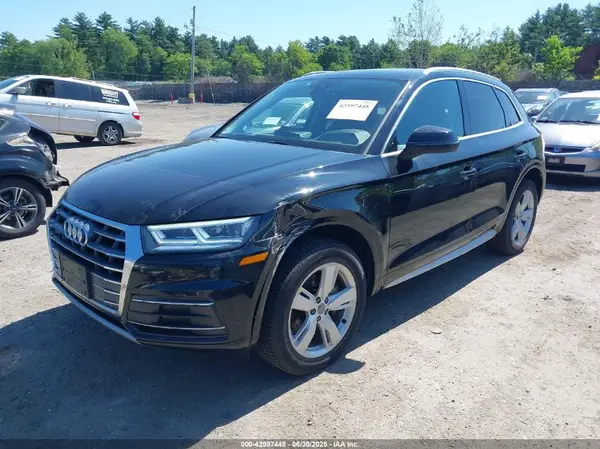 WA1BNAFY3J2222044 2018 AUDI Q5 - Image 2