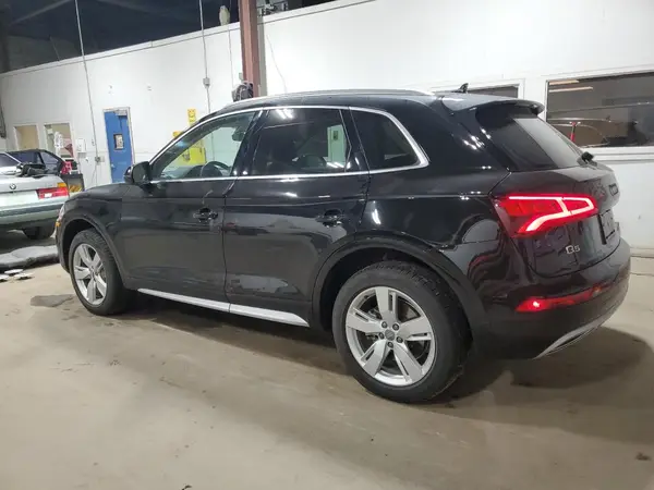 WA1BNAFY3J2232864 2018 AUDI Q5 - Image 2