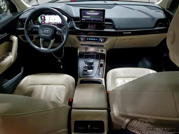 WA1BNAFY3J2233805 2018 AUDI Q5 - Image 8