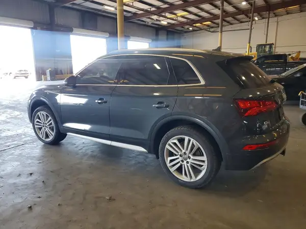 WA1BNAFY3J2248899 2018 AUDI Q5 - Image 2