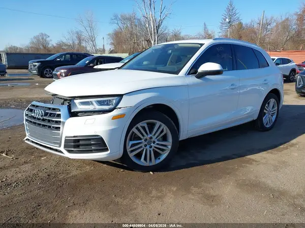 WA1BNAFY3K2020581 2019 AUDI Q5 - Image 2