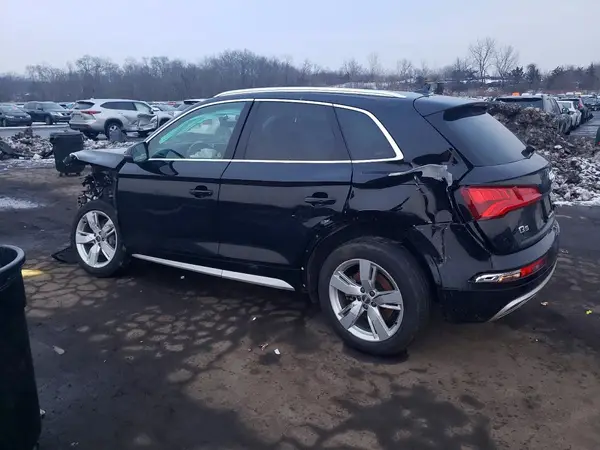 WA1BNAFY3K2022931 2019 AUDI Q5 - Image 2
