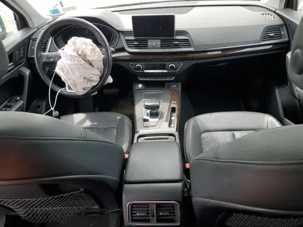 WA1BNAFY3K2028356 2019 AUDI Q5 - Image 8
