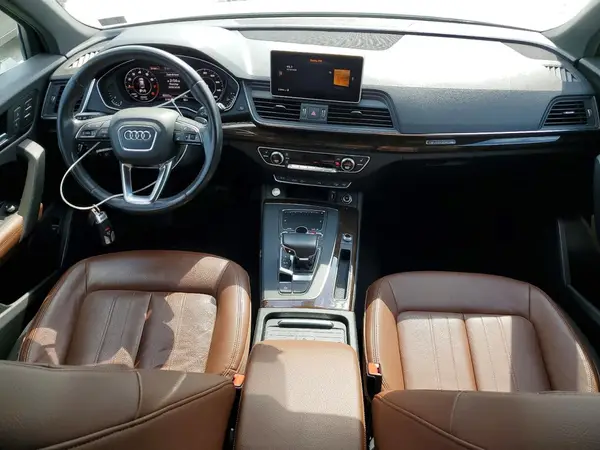 WA1BNAFY3K2046209 2019 AUDI Q5 - Image 8