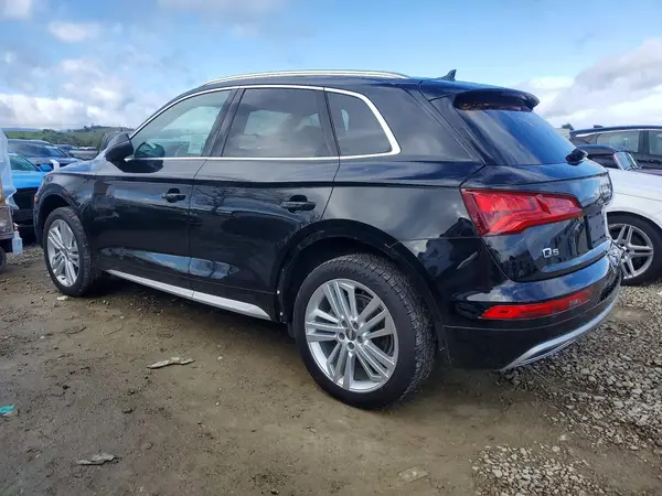 WA1BNAFY3K2051717 2019 AUDI Q5 - Image 2