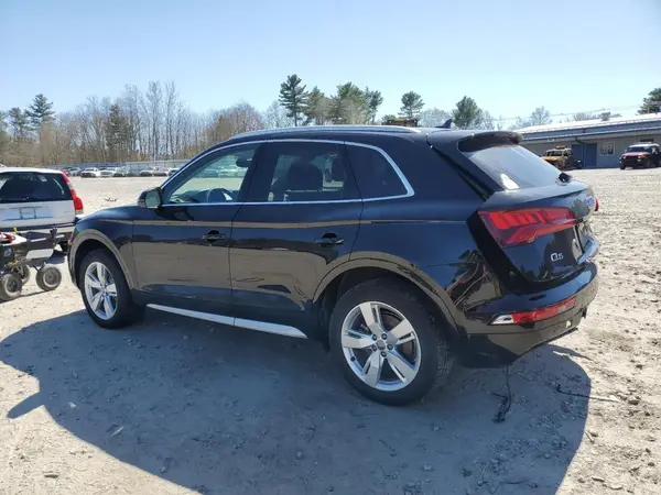 WA1BNAFY3K2065603 2019 AUDI Q5 - Image 2