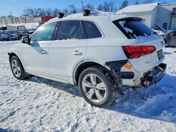 WA1BNAFY3K2077086 2019 AUDI Q5 - Image 2