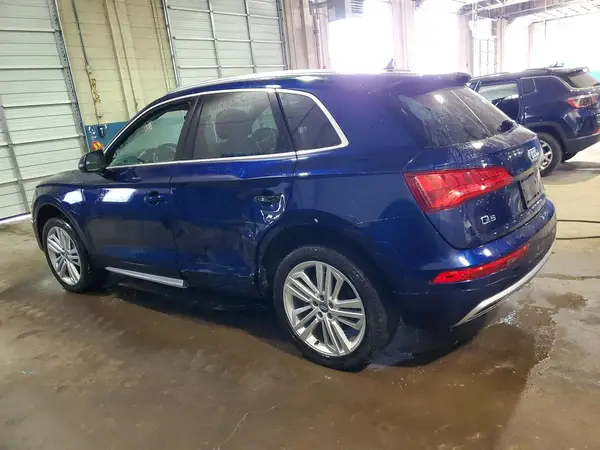 WA1BNAFY3K2087164 2019 AUDI Q5 - Image 2