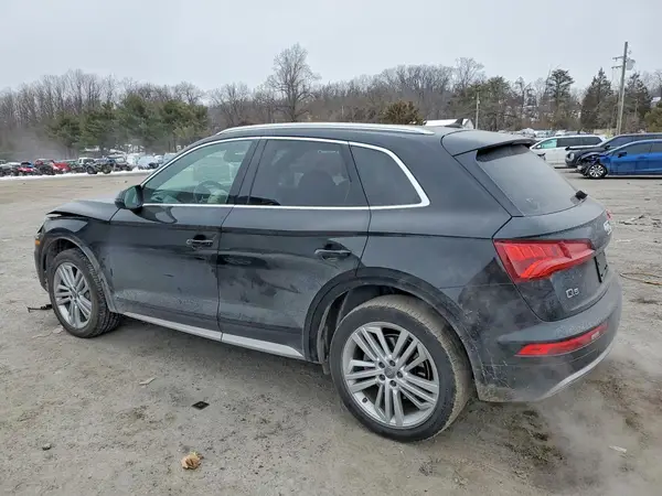 WA1BNAFY3K2098973 2019 AUDI Q5 - Image 2