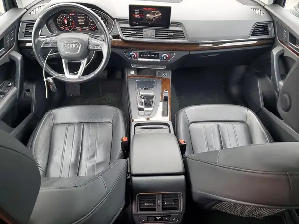 WA1BNAFY3K2099590 2019 AUDI Q5 - Image 8