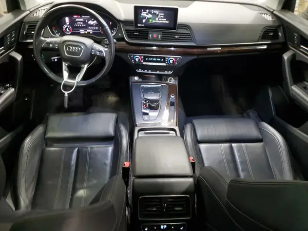 WA1BNAFY3K2112628 2019 AUDI Q5 - Image 8