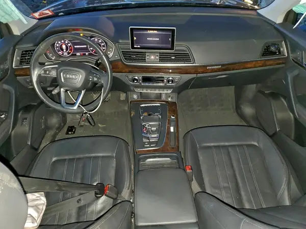 WA1BNAFY3K2121457 2019 AUDI Q5 - Image 8