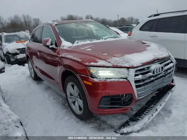 WA1BNAFY3K2125637 2019 AUDI Q5 - Image 1