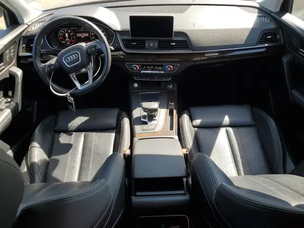 WA1BNAFY3K2126741 2019 AUDI Q5 - Image 8