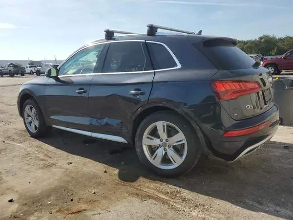 WA1BNAFY3K2127016 2019 AUDI Q5 - Image 2