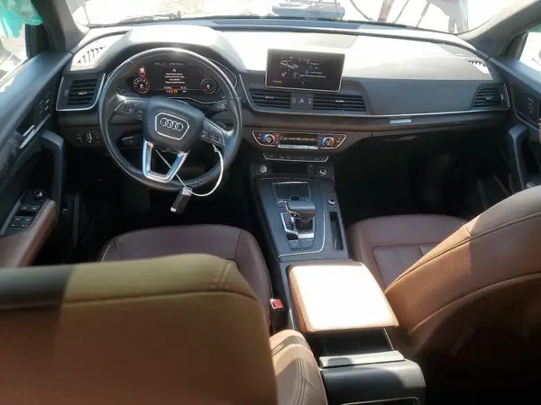 WA1BNAFY3K2127016 2019 AUDI Q5 - Image 8