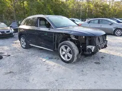 WA1BNAFY3K2135858 2019 AUDI Q5