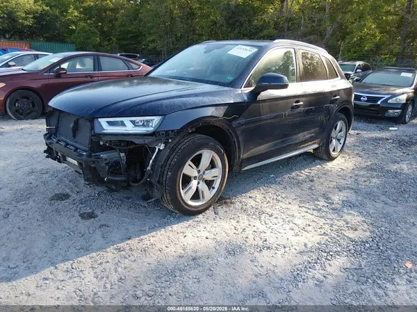 WA1BNAFY3K2135858 2019 AUDI Q5 - Image 2
