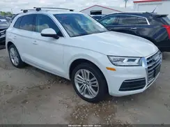WA1BNAFY3K2135987 2019 AUDI Q5