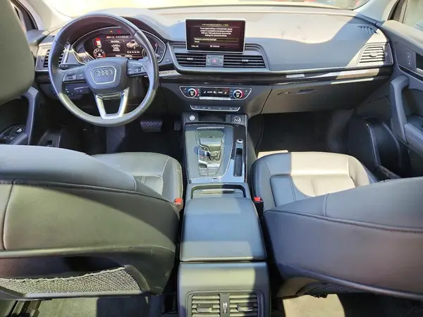 WA1BNAFY3L2000719 2020 AUDI Q5 - Image 8