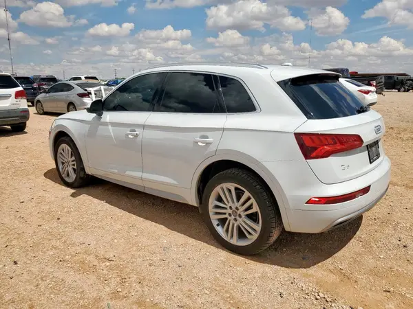 WA1BNAFY3L2013695 2020 AUDI Q5 - Image 2