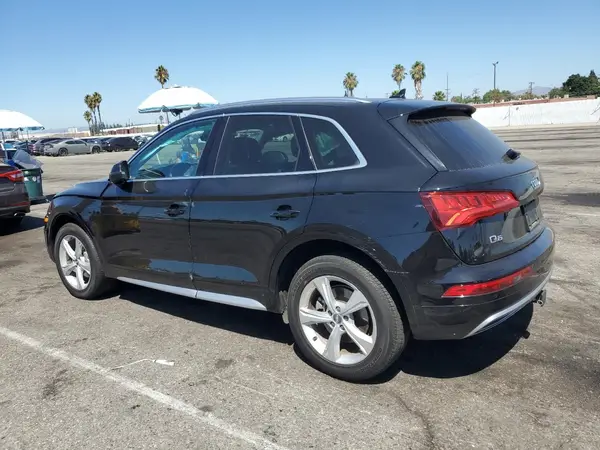 WA1BNAFY3L2027872 2020 AUDI Q5 - Image 2