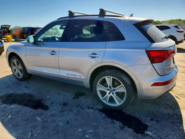 WA1BNAFY3L2046471 2020 AUDI Q5 - Image 2