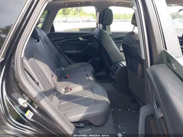 WA1BNAFY3L2047491 2020 AUDI Q5 - Image 8