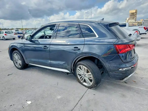 WA1BNAFY3L2051055 2020 AUDI Q5 - Image 2