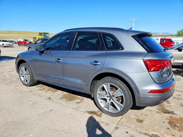 WA1BNAFY3L2066669 2020 AUDI Q5 - Image 2