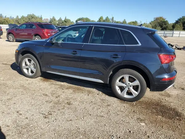 WA1BNAFY3L2068227 2020 AUDI Q5 - Image 2