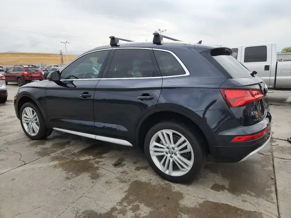 WA1BNAFY3L2072682 2020 AUDI Q5 - Image 2