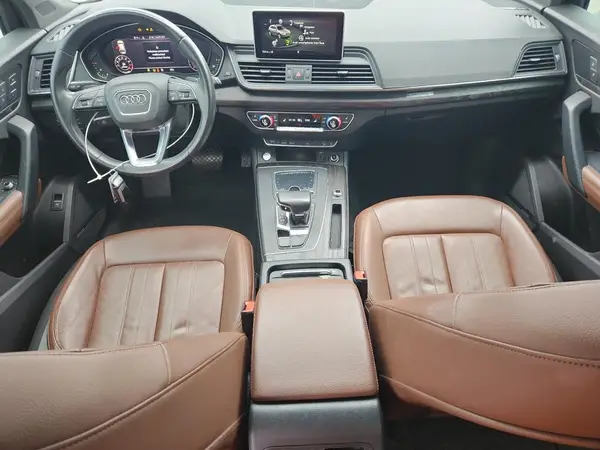 WA1BNAFY3L2072682 2020 AUDI Q5 - Image 8