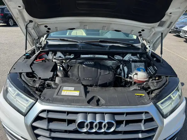 WA1BNAFY4J2001990 2018 AUDI Q5 - Image 8
