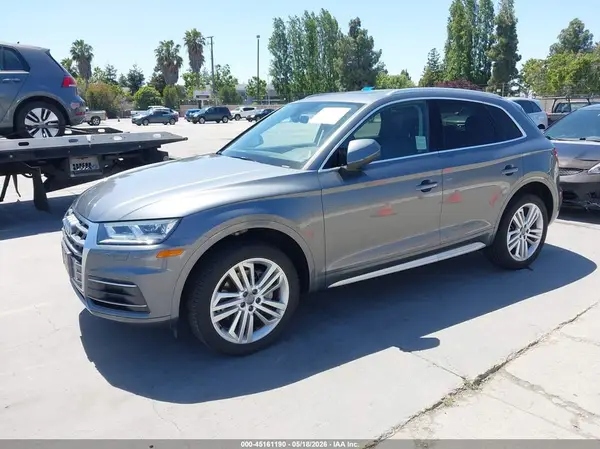 WA1BNAFY4J2016523 2018 AUDI Q5 - Image 2