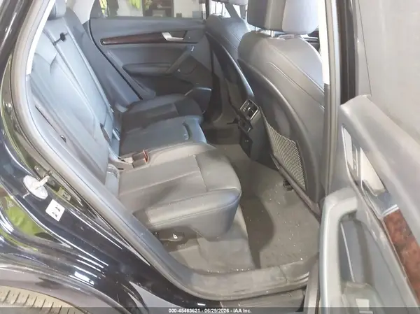 WA1BNAFY4J2043074 2018 AUDI Q5 - Image 8