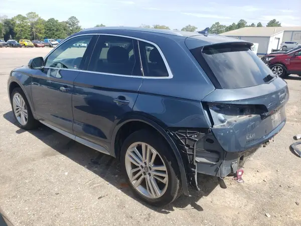 WA1BNAFY4J2043527 2018 AUDI Q5 - Image 2