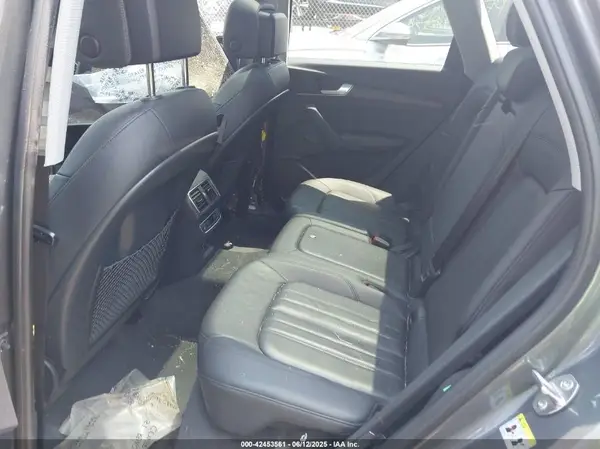 WA1BNAFY4J2048033 2018 AUDI Q5 - Image 8