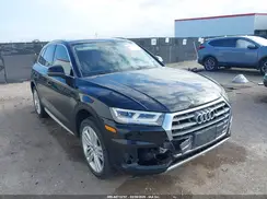 WA1BNAFY4J2076477 2018 AUDI Q5