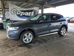 WA1BNAFY4J2082165 2018 AUDI Q5